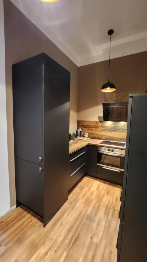 Ferienapartment Alexandrine Direkt Am Pfaffenteich Mit Eigenem Parkplatz * Schwerin (Mecklenburg-Vorpommern)
