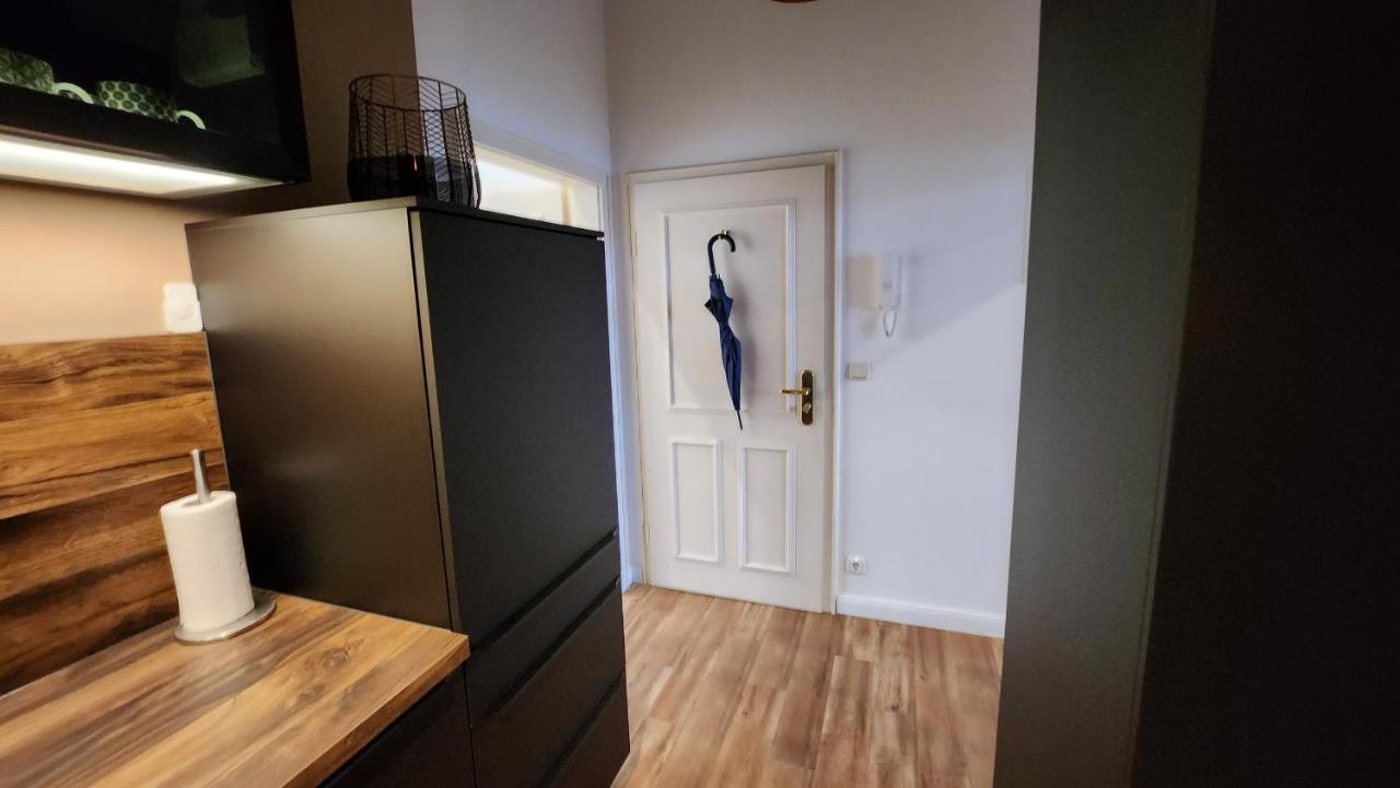 Ferienapartment Alexandrine Direkt Am Pfaffenteich Mit Eigenem Parkplatz Apartment